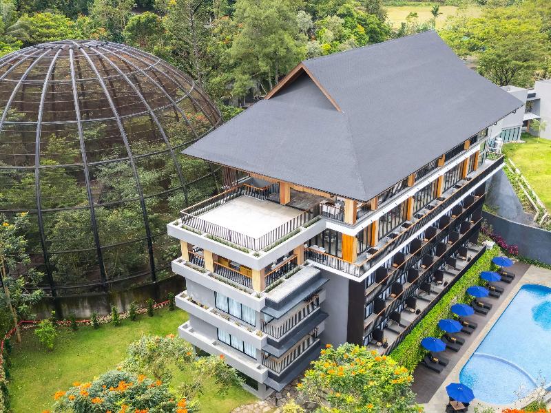 Mercure Cibadak Sukabumi Resort - Genel