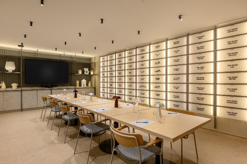 You Hotel Budapest - Handwritten Collection - Toplantı