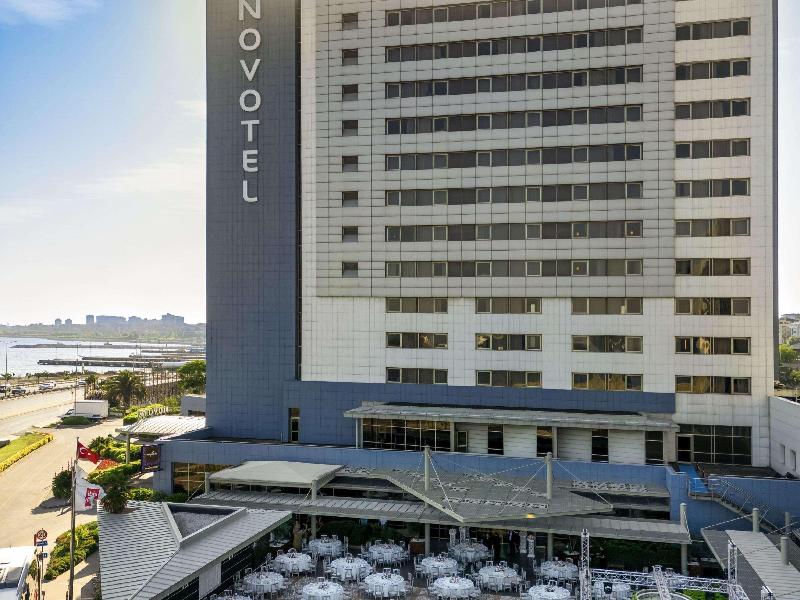 Novotel Istanbul Zeytinburnu - Havuz