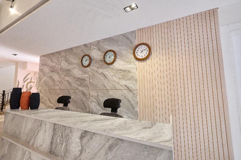 Settle Inn Mirage Boutique Hotel - Lobi