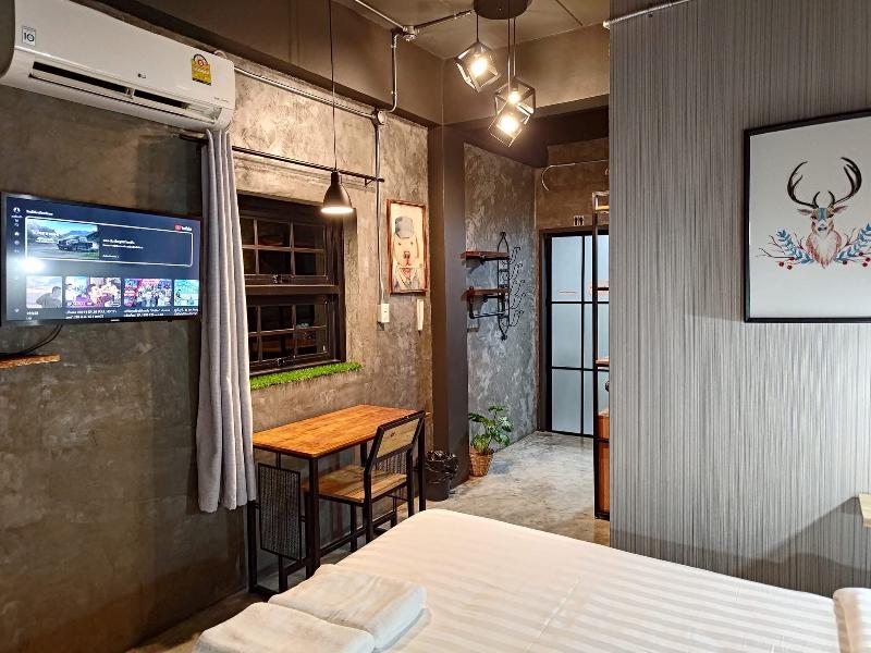 Tanwa House By Zuzu - Oda