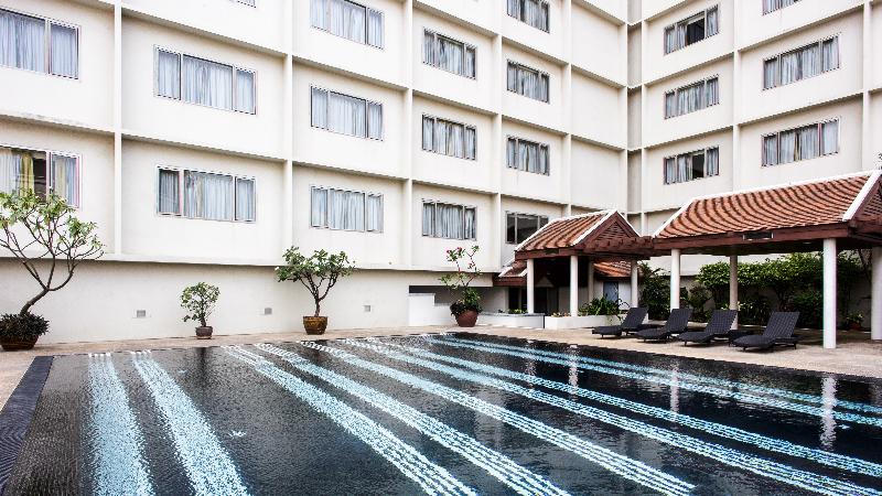 WITZ Hotel Bangkok Ramkhamhaeng - Havuz