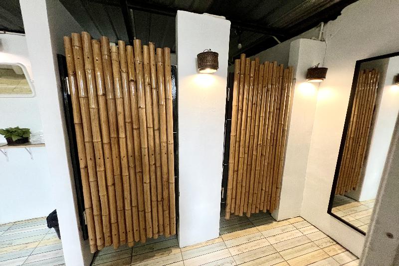 Orchid Hostel Near Bumrungrad hospital By Zuzu - Oda