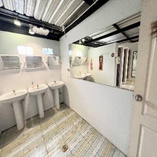 Orchid Hostel Near Bumrungrad hospital By Zuzu fotoÄŸrafÄ±