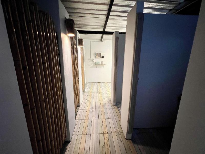Orchid Hostel Near Bumrungrad hospital By Zuzu - Oda