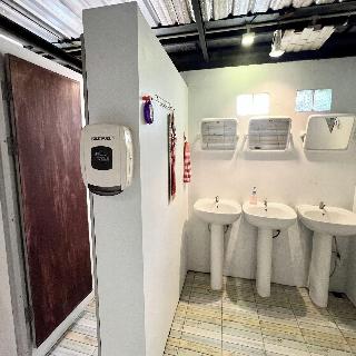 Orchid Hostel Near Bumrungrad hospital By Zuzu fotoÄŸrafÄ±