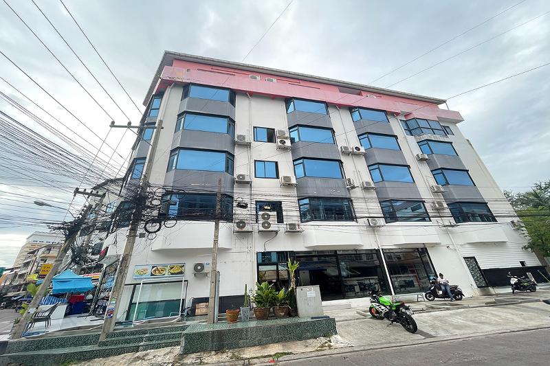 Koenig Hotel Pattaya By Zuzu - Genel