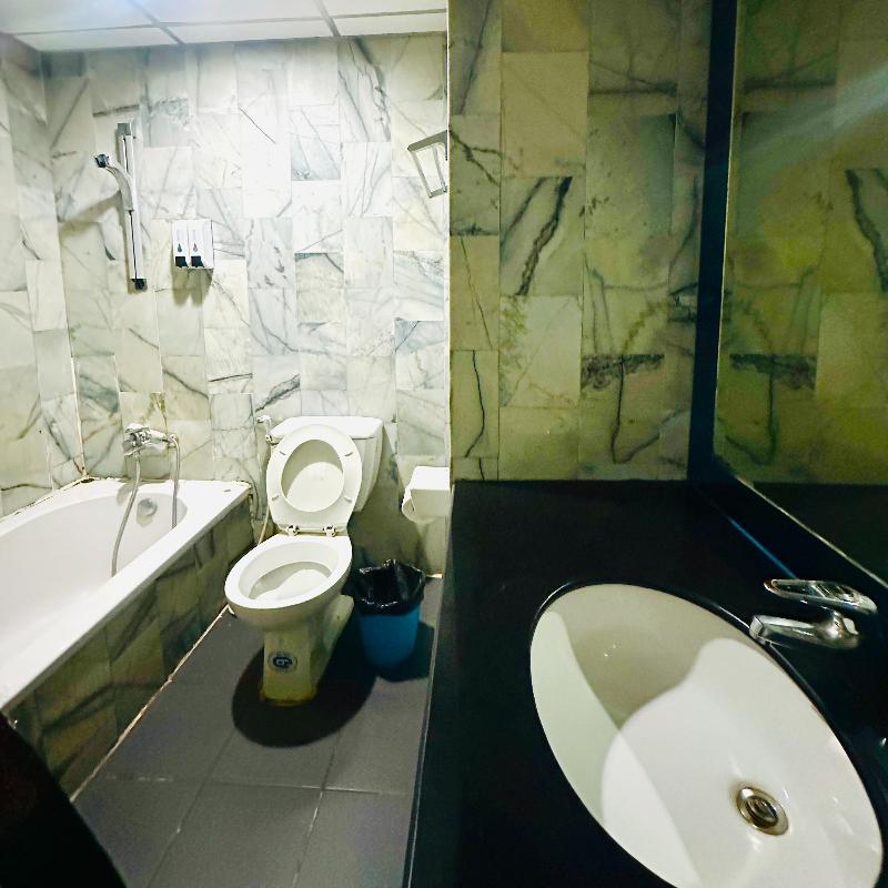 Koenig Hotel Pattaya By Zuzu - Oda