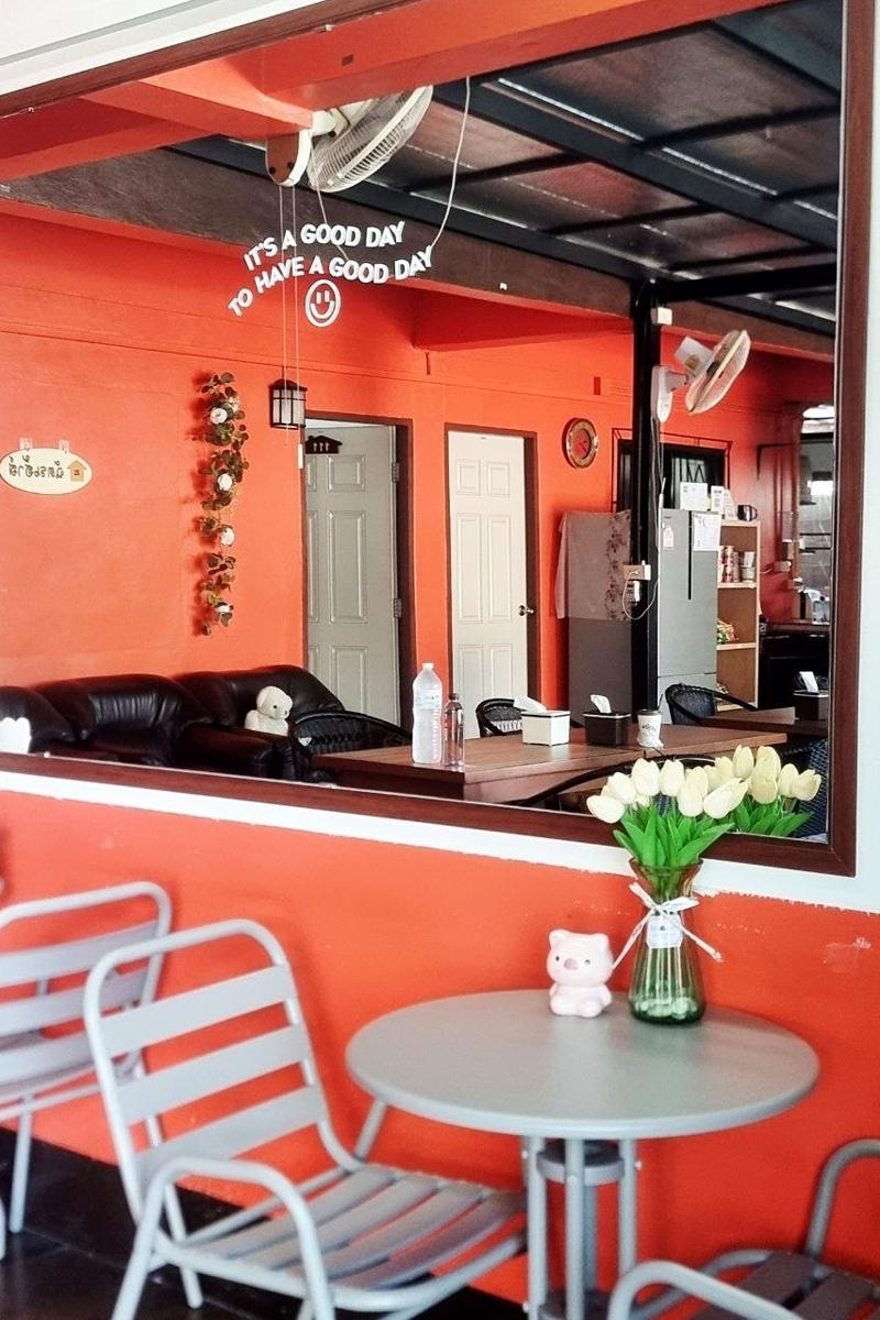 Chat House Chiang Rai By Zuzu - Restoran