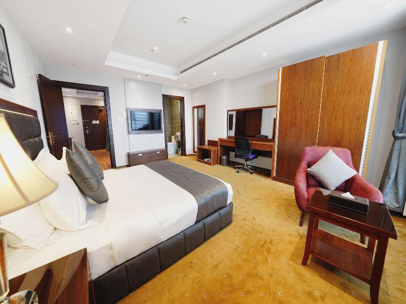 Celine Home Hotel Al Sahafa - Oda
