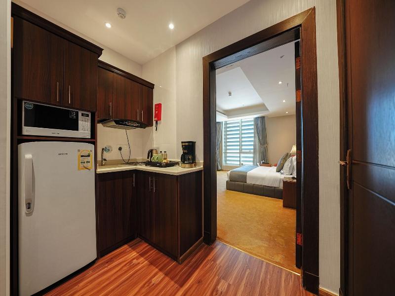 Celine Home Hotel Al Sahafa - Oda