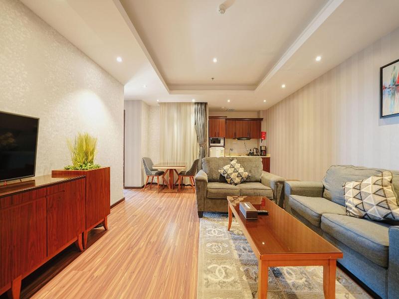 Celine Home Hotel Al Sahafa - Oda