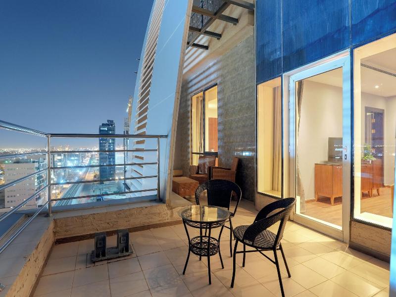 Celine Home Hotel Al Sahafa - Oda