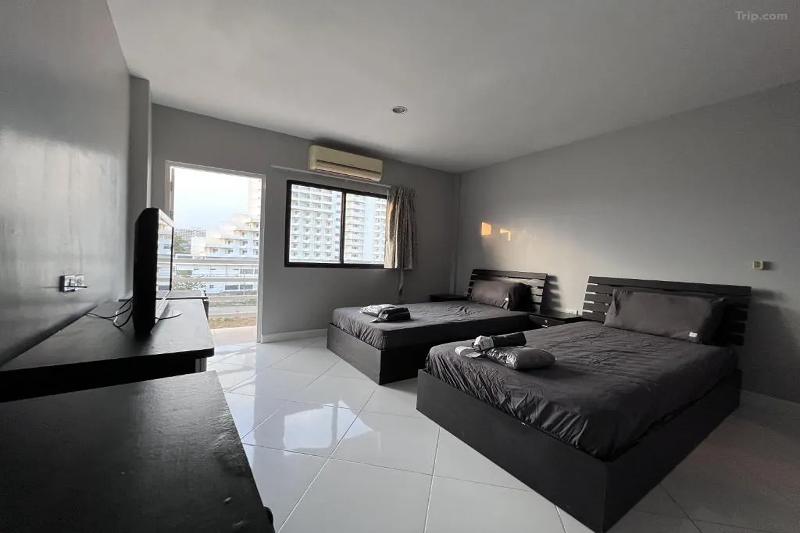 Emerald Hotel Chonburi - Oda