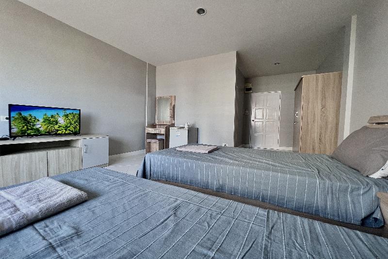 Emerald Hotel Chonburi - Oda