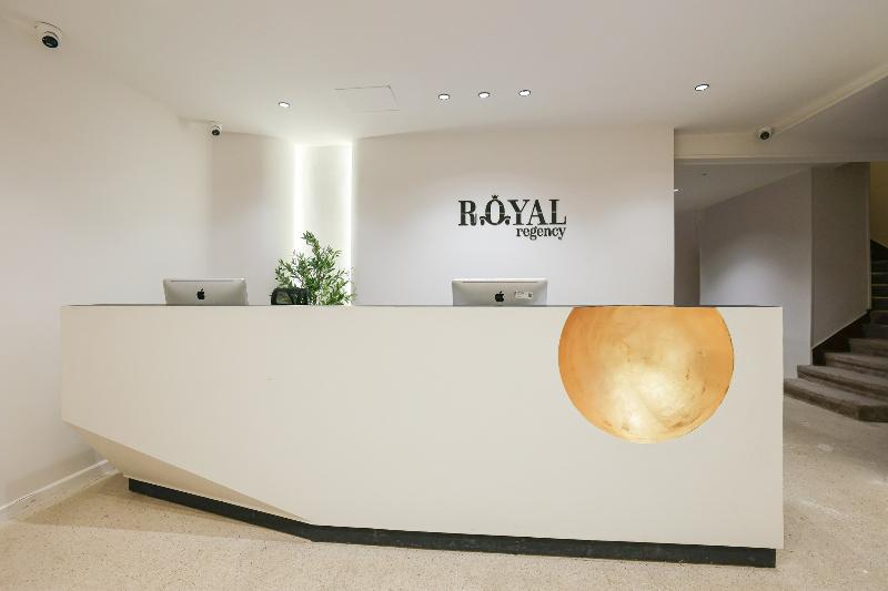 Royal Regency Hotel - Lobi