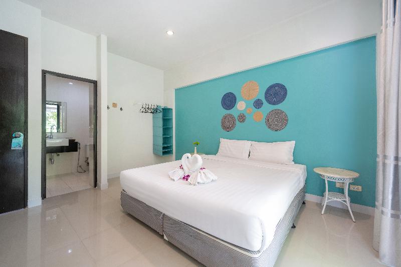 Kata Sea Boutique Hotel - Oda