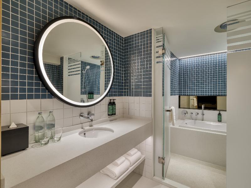 voco Bangkok Hotel Surawong, by IHG - Oda