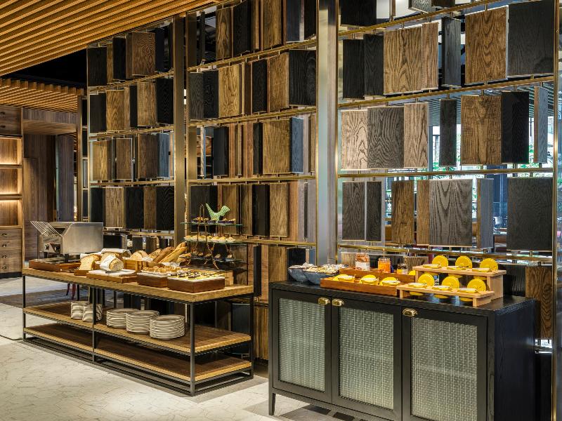 voco Bangkok Hotel Surawong, by IHG - Restoran