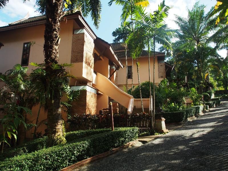 Khao Lak Palm Beach Resort - Oda