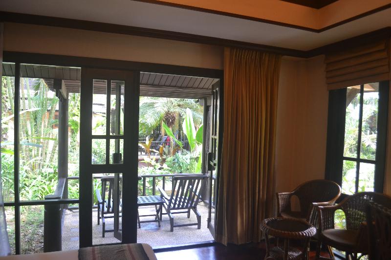 Khao Lak Palm Beach Resort - Oda