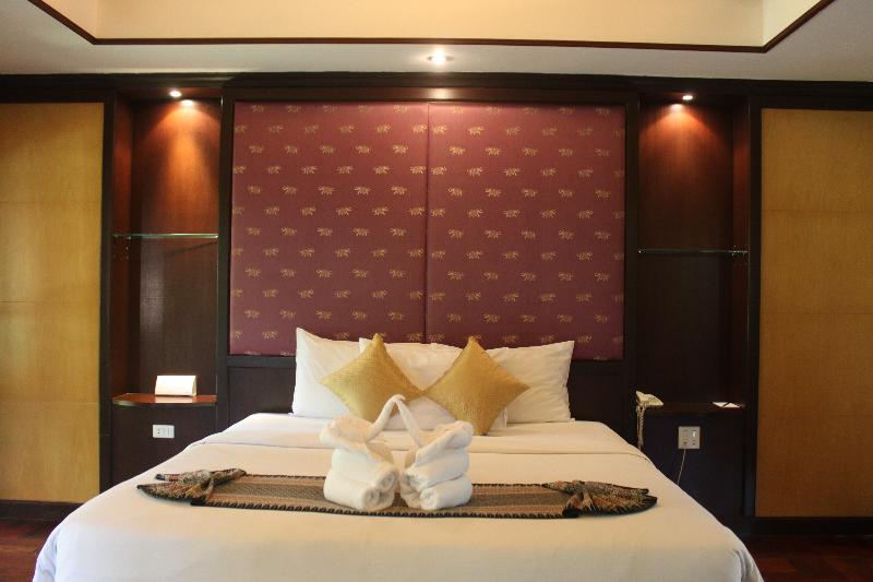 Khao Lak Palm Beach Resort - Oda
