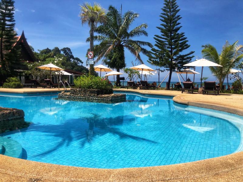 Khao Lak Palm Beach Resort - Havuz