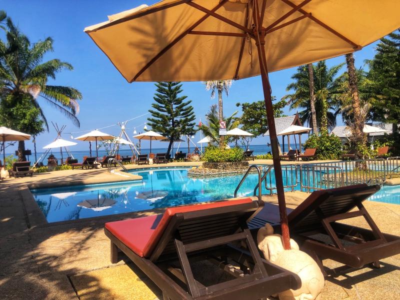 Khao Lak Palm Beach Resort - Havuz