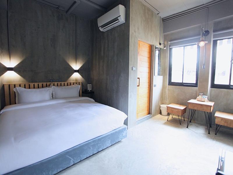 Sukhum Rajamangala-phatthanakan Rooms By Zuzu - Oda