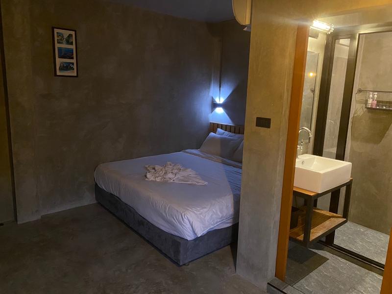 Sukhum Rajamangala-phatthanakan Rooms By Zuzu - Oda