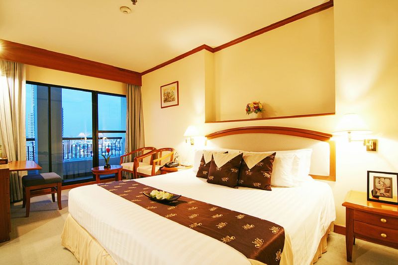 Grand Diamond Suites Hotel - Oda