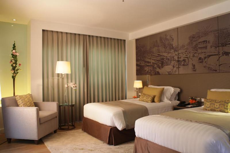 Grand Diamond Suites Hotel - Oda