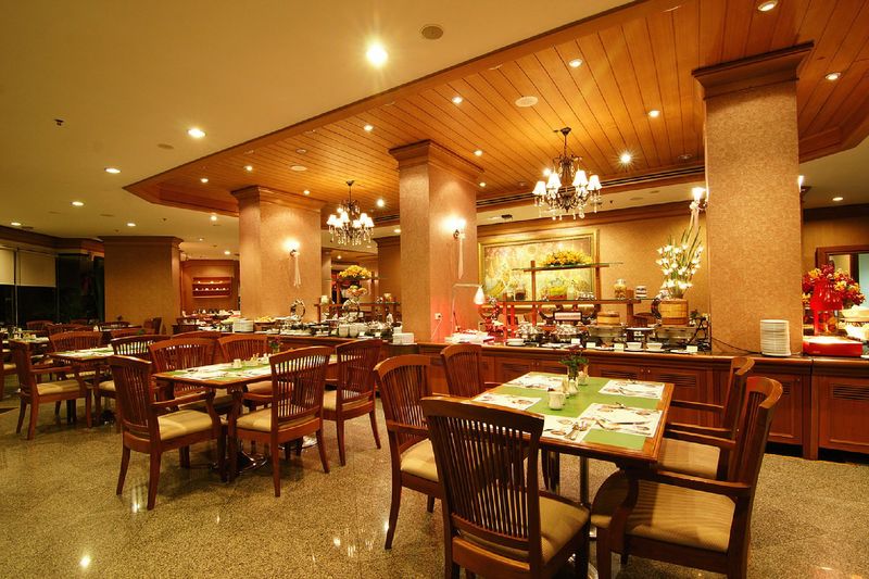 Grand Diamond Suites Hotel - Restoran