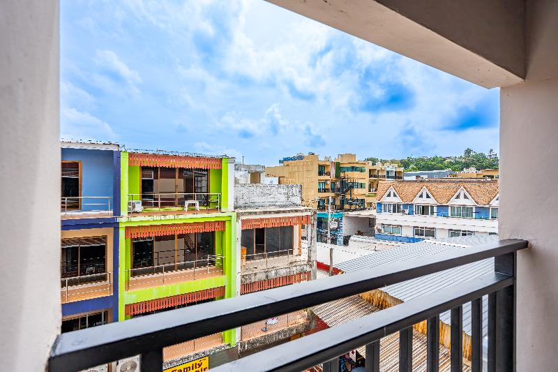 The Outdoor Kata Hotel - Genel