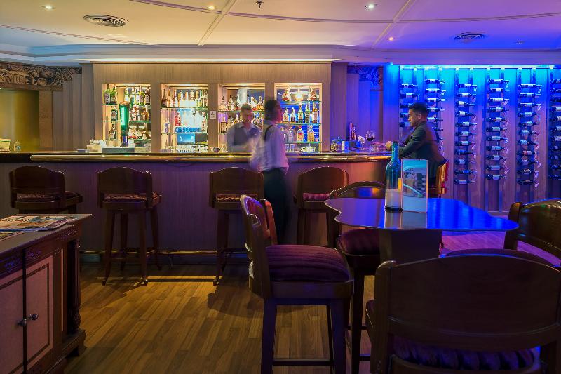 Emerald Hotel Bangkok - Bar