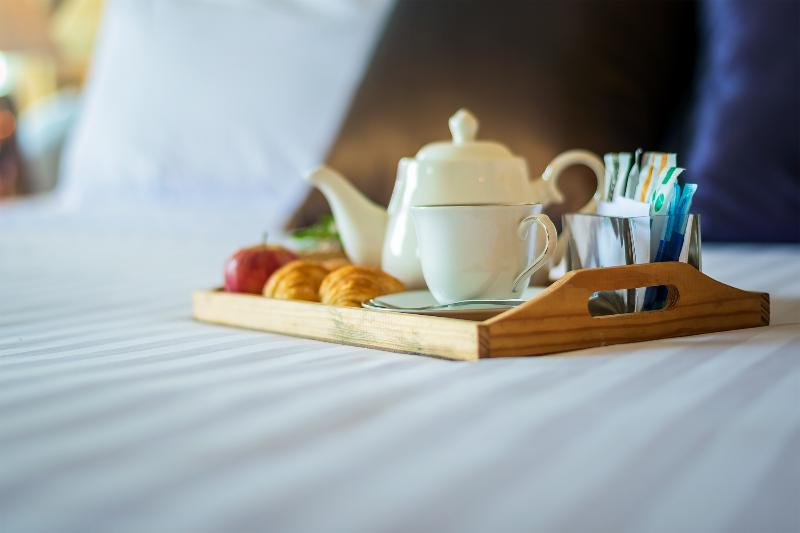 Emerald Hotel Bangkok - Oda