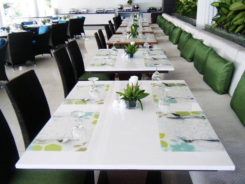 The Cha-Am Methavalai Hotel - Restoran