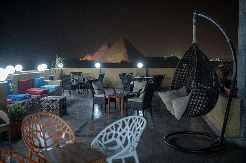 Gardenia Pyramids View Inn - Rooftop - Restoran