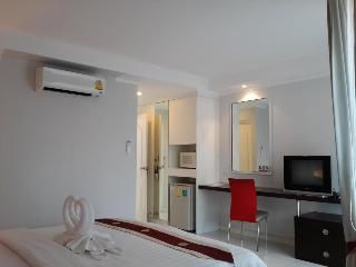 Kata Beach Studio fotoÄŸrafÄ±