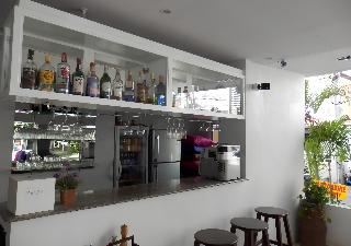 Kata Beach Studio fotoÄŸrafÄ±