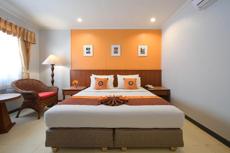S Lodge Pattaya [formerly know as Sabai Lodge] - Oda