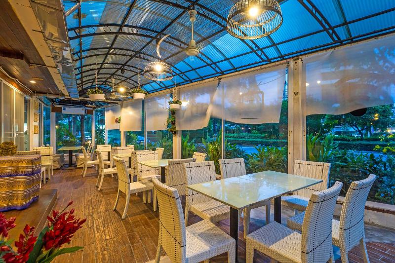 Collection O Howard Square Boutique Hotel - Lobi