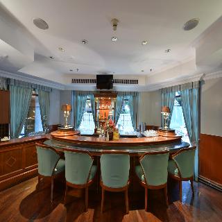 Evergreen Laurel Bangkok fotoÄŸrafÄ±