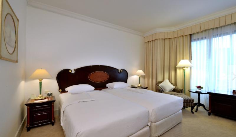 Evergreen Laurel Bangkok - Oda