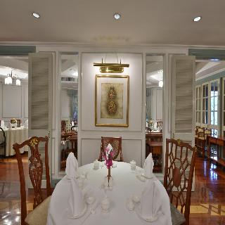 Evergreen Laurel Bangkok fotoÄŸrafÄ±