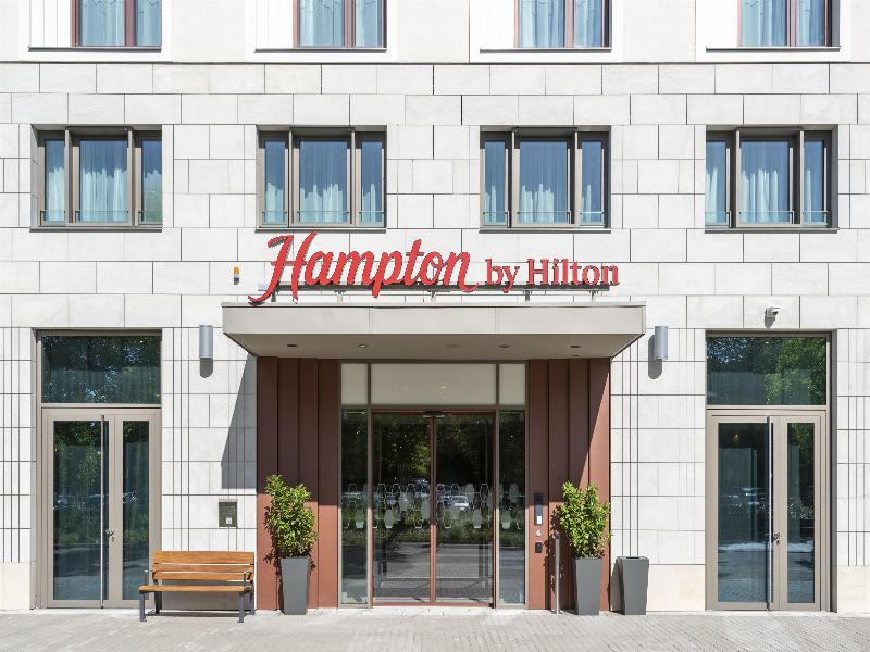 Hampton By Hilton Dresden City Centre - Genel