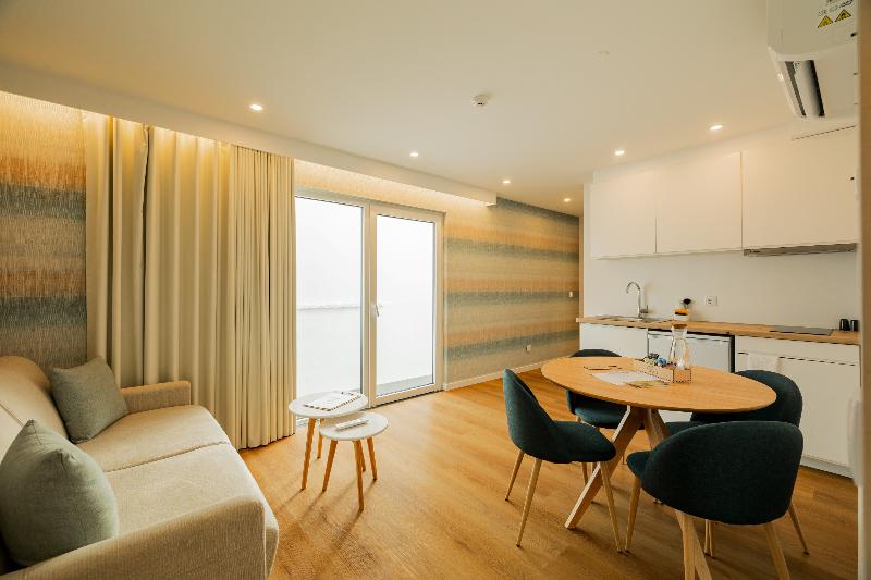 Casa Do Contador - Suites & Pool - Oda