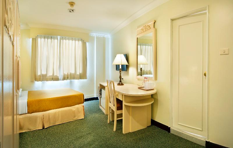 Royal Rattanakosin Hotel - Oda