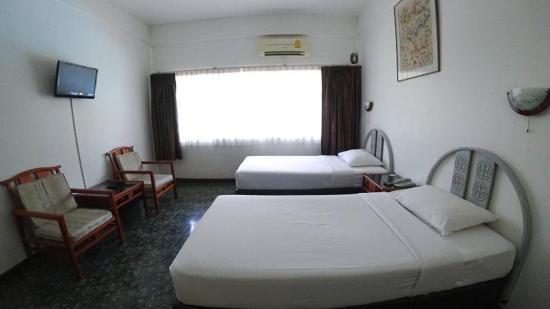 Basaya Beach Hotel & Resort - Oda