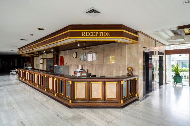 Welcome Plaza - Lobi